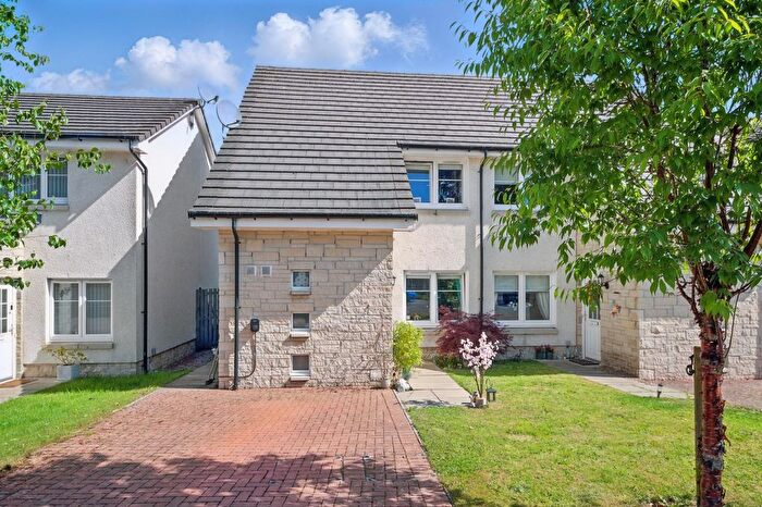 2 Bedroom Semi-detached House For Sale In Glenwood Drive, Stoneywood, Denny, FK6