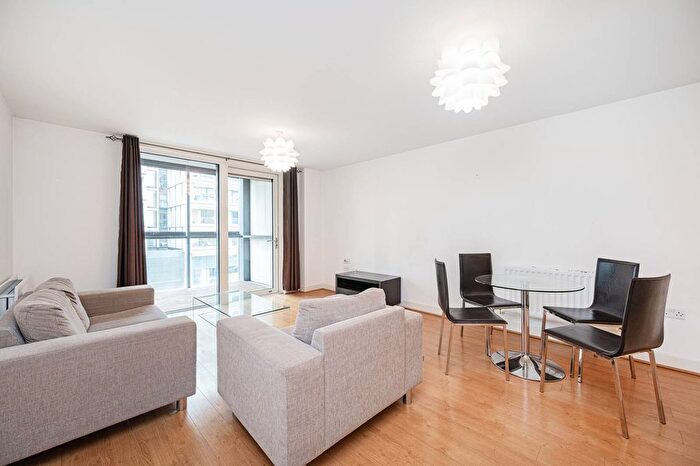 1 Bedroom Flat To Rent In Dalston Square, Dalston, London, E8