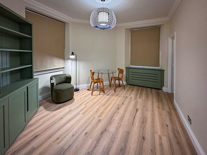 1 Bedroom Flat To Rent In Warwick Way, London, SW1V