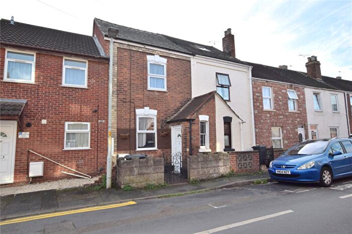 3 Bedroom Terraced House To Rent In Millbrook Street, Gloucester, Gloucestershire, GL1