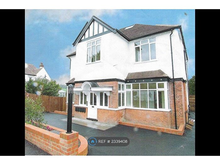 1 Bedroom Flat To Rent In Downs Road, Coulsdon, CR5