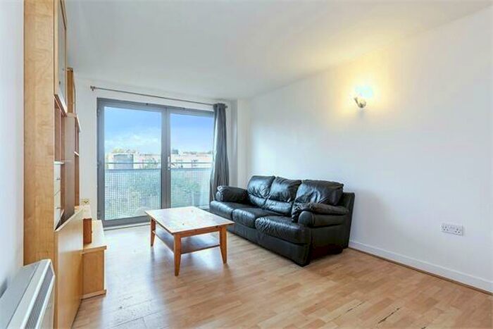 2 Bedroom Apartment To Rent In Dakota Building, Deals Gateway, London, SE13