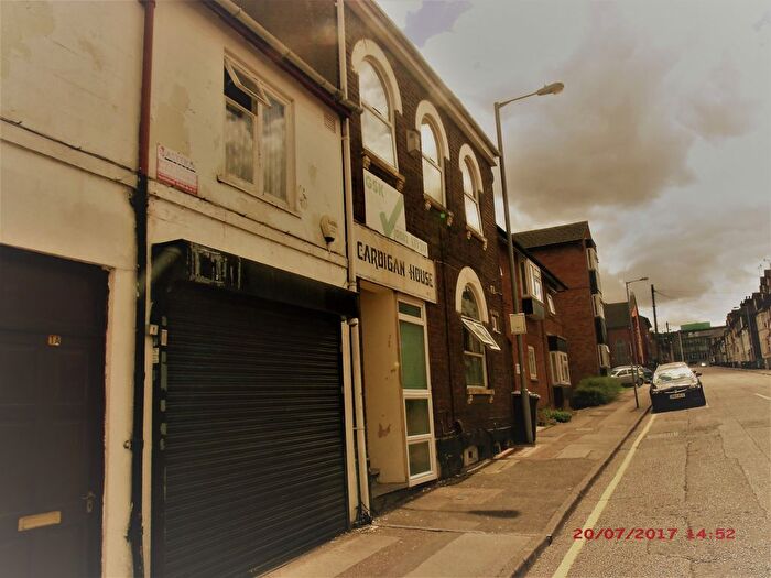 Studio To Rent In Cardigan Street, Town Centre, Luton, Bedfordshire, LU1