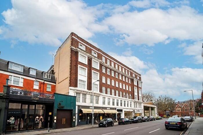 2 Bedroom Flat To Rent In Brompton Road, London, SW3