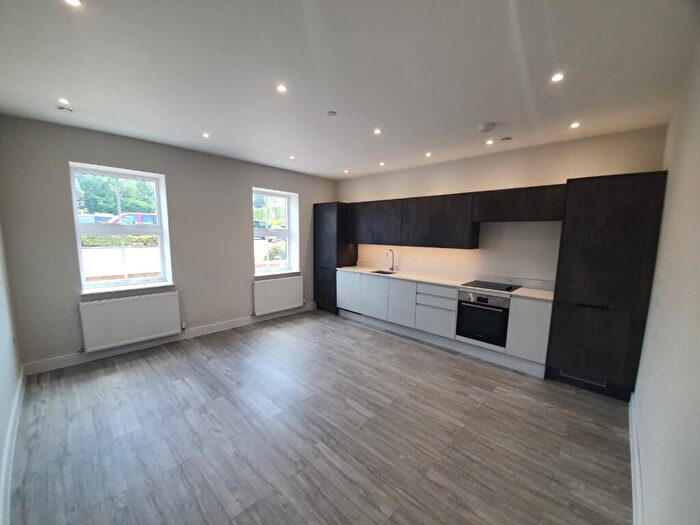 1 Bedroom Flat To Rent In Bakers Lane, Epping, Essex, CM16