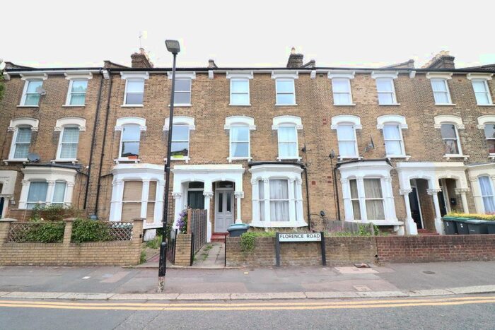 3 Bedroom Terraced House To Rent In Florence Road, London, N4