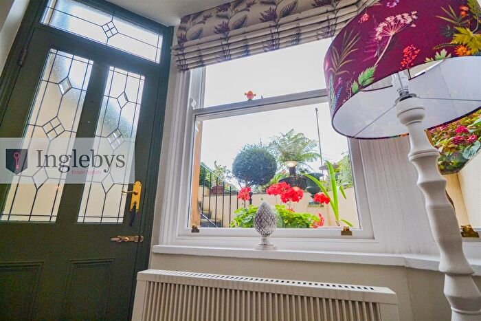 1 Bedroom Flat For Sale In Balmoral Terrace, Saltburn-By-The-Sea, TS12