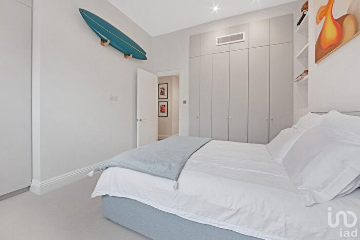 1 Bedroom Flat For Sale In Lanhill Road, London, W9