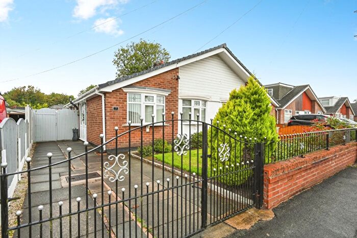 2 Bedroom Bungalow For Sale In Walkers Lane, Penketh, Warrington, Cheshire, WA5