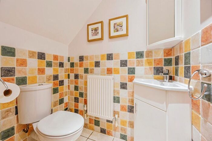 3 Bedroom Detached House For Sale In Green View, Brassington, Matlock, DE4