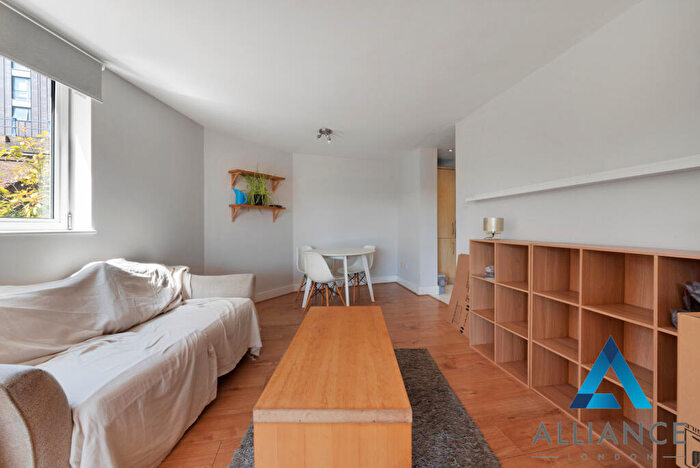 2 Bedroom Flat To Rent In Basin Approach, London, E14
