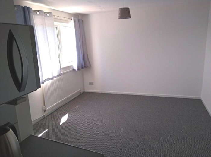 1 Bedroom House To Rent In Arbour View Court, Northampton, NN3