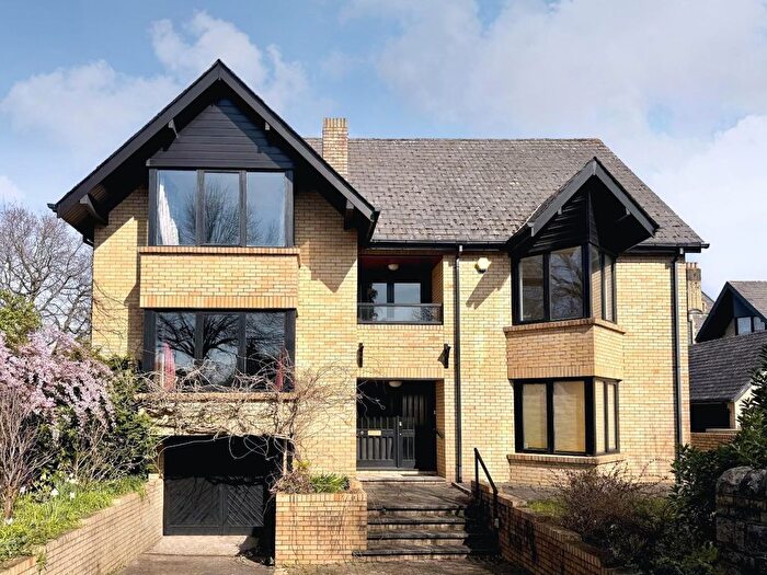 5 Bedroom Detached House For Sale In Portland Close, Penarth, CF64