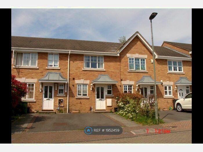 2 Bedroom Terraced House To Rent In Farrier Close, Bromley/Bckley, BR1