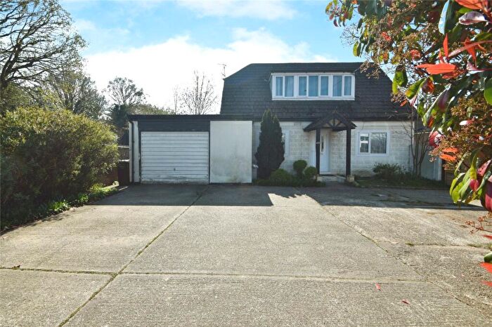 3 Bedroom Detached House For Sale In Baddow Road, Chelmsford, Essex, CM2