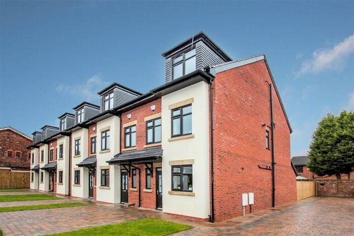 4 Bedroom Town House To Rent In Plot 6 116E Green View, Higher Green Lane, Astley M29