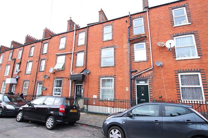 1 Bedroom Flat To Rent In Watkin Terrace, Northampton, NN1