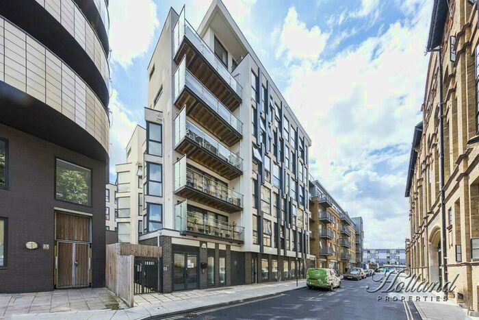 1 Bedroom Apartment For Sale In Tyssen Street, London, London, E8