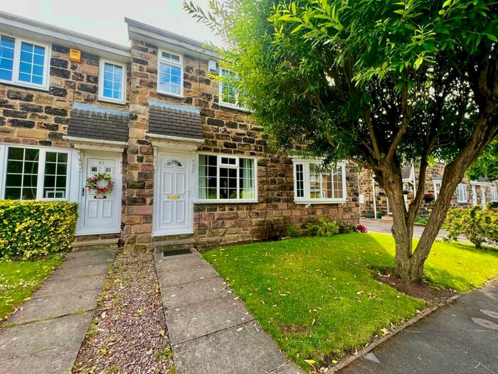 2 Bedroom Terraced House To Rent In Lea Mill Park Drive, Yeadon, Leeds, West Yorkshire, Uk, LS19