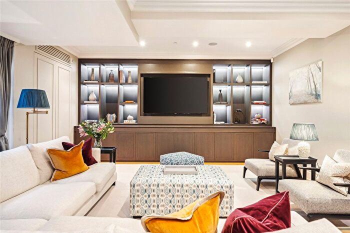 5 Bedroom Semi-Detached House To Rent In Clareville Street, London, SW7