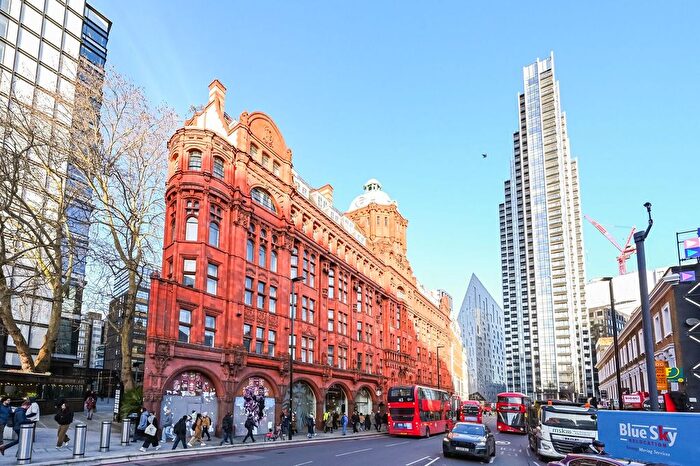 2 Bedroom Flat For Sale In City Road, Old Street, London, EC1V