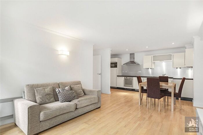 2 Bedroom Flat To Rent In High Holborn, Holborn, London, WC1V