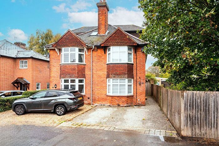 4 Bedroom Semi-Detached House For Sale In Warwick Lane, Woking, GU21