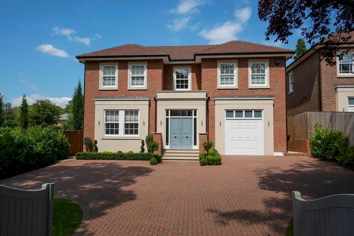 6 Bedroom Detached House To Rent In Sandy Lane, Cobham KT11