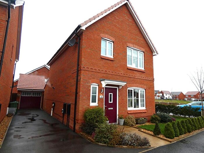 3 Bedroom Detached House For Sale In Pollen Gardens, Warton, Preston, PR4