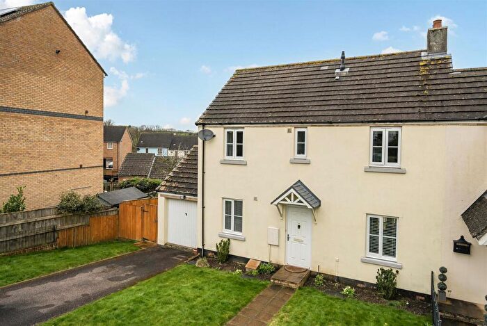 3 Bedroom Semi Detached House For Sale In Torrington, EX38