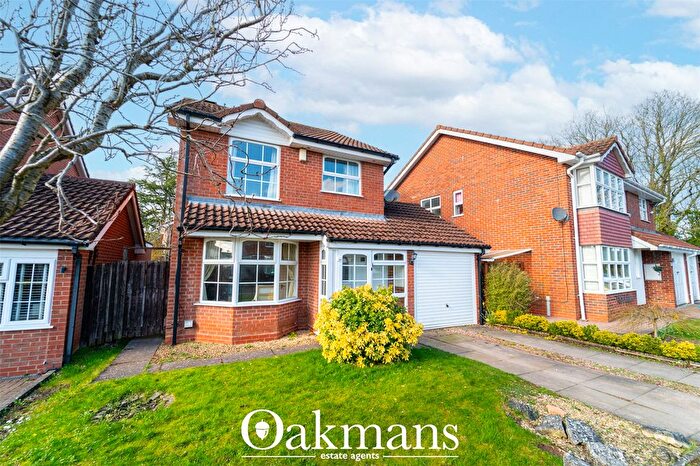 3 Bedroom Detached House For Sale In Reynard Close, Redditch, Worcestershire, B97