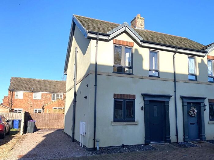 2 Bedroom Semi-Detached House To Rent In Canal Court, Saxilby, Lincoln, LN1
