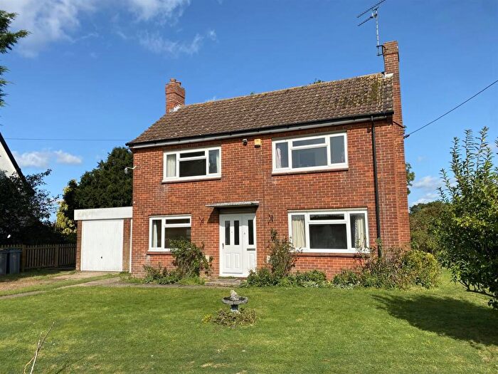 3 Bedroom Detached House To Rent In Cransford, IP13