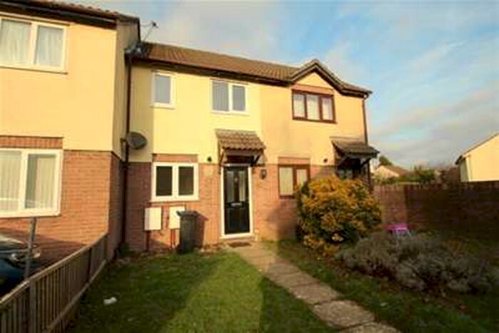 2 Bedroom House To Rent In Apseleys Mead, Bradley Stoke Bristol, BS32