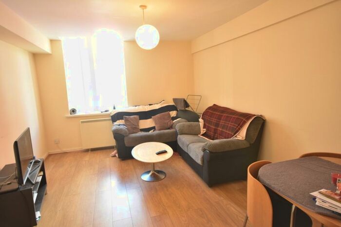2 Bedroom Ground Flat To Rent In Portman Mews, Sandyford, NE2