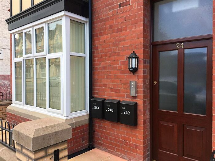 2 Bedroom Flat To Rent In John Street, Rhyl, LL18