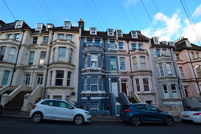 1 Bedroom Flat To Rent In Cornwallis Terrace, Hastings, TN34