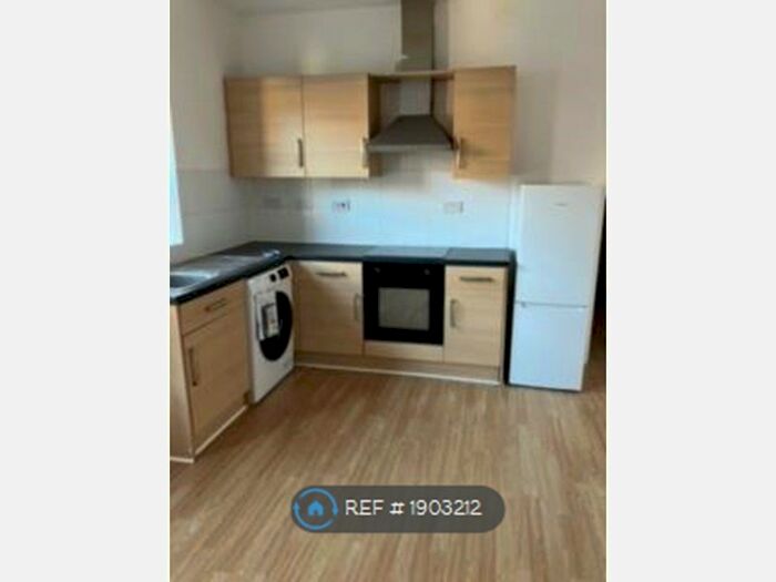 1 Bedroom Flat To Rent In Eagle Parade, Buxton, SK17