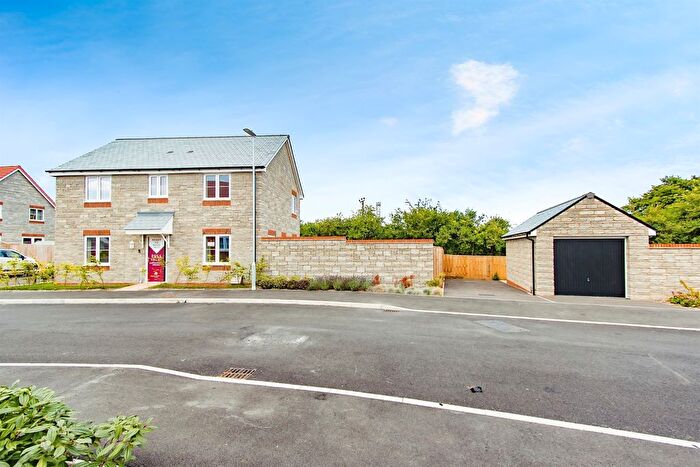 4 Bedroom Detached House For Sale In Cartway Lane, Somerton, TA11