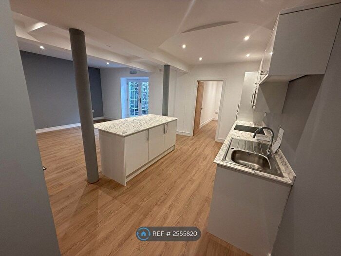 2 Bedroom Flat To Rent In Bertie Terrace, Leamington Spa, CV32