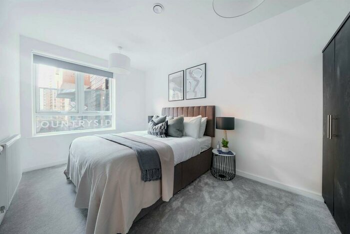 2 Bedroom Apartment To Rent In Bed, Th Floor Dunlin At Pelican House In Fresh Wharf, IG11