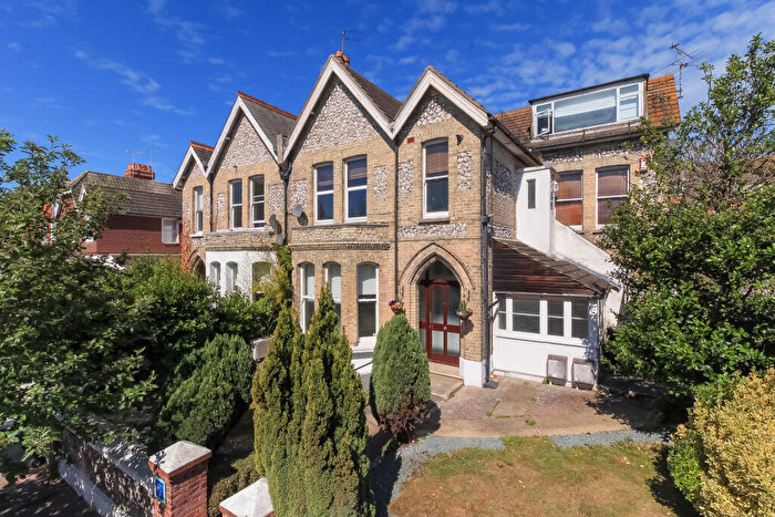 1 Bedroom Apartment To Rent In Upperton Area, BN21