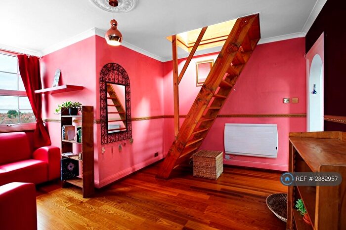 1 Bedroom Flat To Rent In Lordship Lane, London, N17