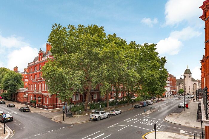 1 Bedroom Flat For Sale In Hans Place, London, SW1X