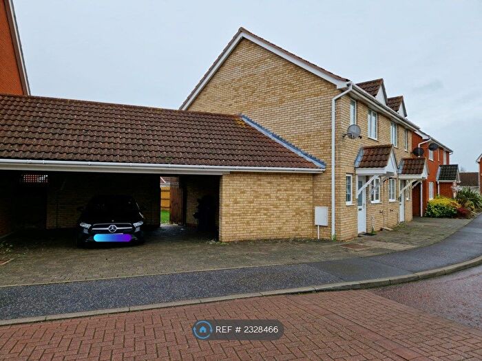 2 Bedroom Semi-Detached House To Rent In Titus Way, Essex, CO4