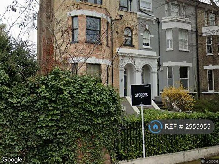 2 Bedroom Flat To Rent In Lordship Road, London, N16