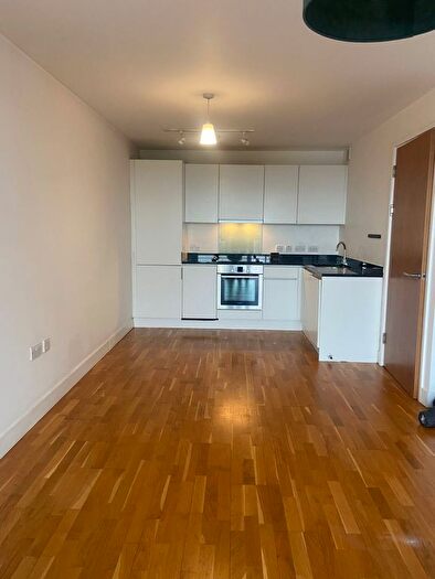1 Bedroom Flat To Rent In Adeleide Wharf, Queensbridge Road, London, E2