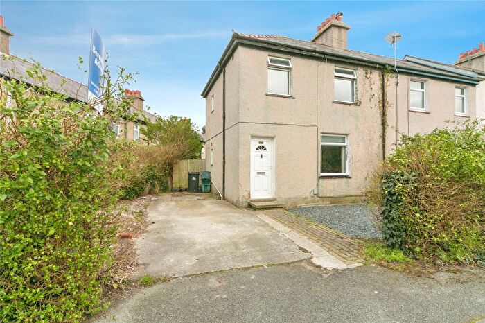 3 Bedroom Semi-detached House For Sale In Berthglyd, Abergele, Conwy, LL22