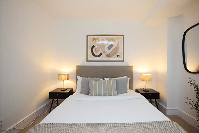 2 Bedroom Apartment To Rent In Carlton Hill, London, NW8