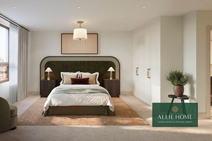 2 Bedroom Flat For Sale In Church Street, Marylebone, NW8